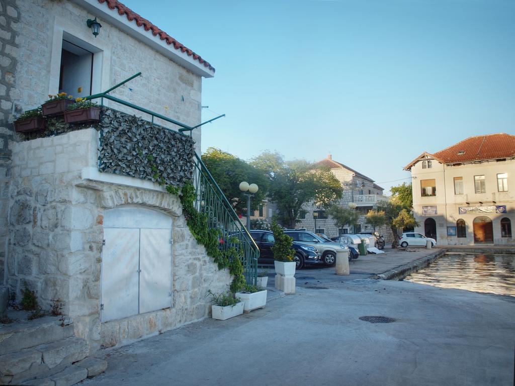 Old Fisherman House Kaštela Kültér fotó